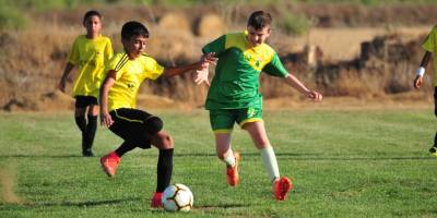 Futbol çocuk şenliğiyle başlıyor