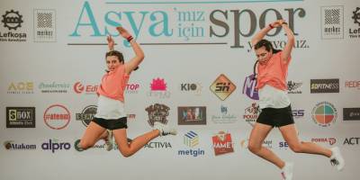 Asya bebek için spor yaptılar