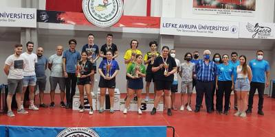 Gençler raketler keyif verdi