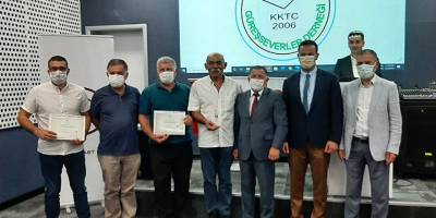 Güreş Federasyonu’nun Kurucu Başkanı Rifat Şener, ölümünün 19’uncu yıl dönümünde anıldı