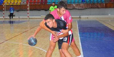 Hentbolda sezonun ilk golleri atıldı