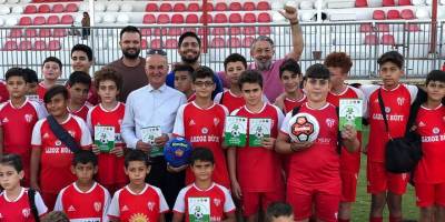 Bağımlılıkla mücadele konusunda bilgi veriliyor
