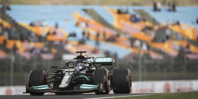 İstanbul Park’ın en hızlısı Hamilton oldu