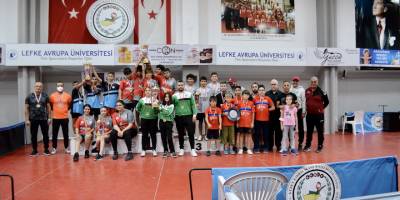 Karşıyaka ve G.Gücü şampiyon