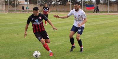 Yeniboğaziçi zorlanmadı: 2-0