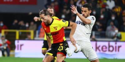 Fenerbahçe İzmir’de takıldı