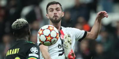 Beşiktaş’a Pjanic’ten kötü haber