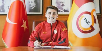 Aktürkoğlu’ndan beş yıllık imza