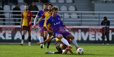 Zirvenin rengi menekşe-beyaz: 1-0