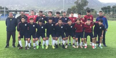 Liselerin mücadelesi sürüyor