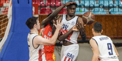 Açılışı GAÜ yaptı: 74-62