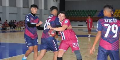 Nefes kesen ilk maç UKÜ’nün: 25-24