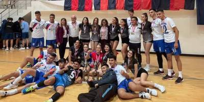 Yılın son şampiyonu Erenköy Lisesi