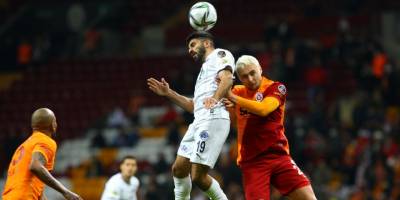 Çanlar Galatasaray için çalıyor: 1-3