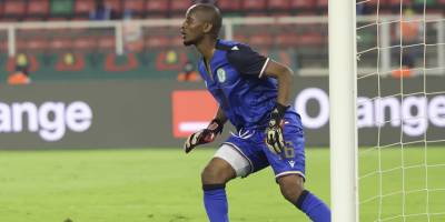 Kaleyi sol bek korudu