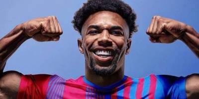 Barcelona eski oyuncusunu aldı