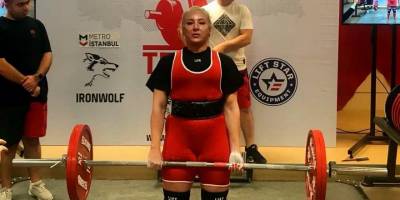 Hazel Oraç’tan Türkiye ikinciliği