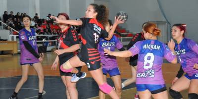 DAÜ coştu, Şahlan geriden geldi