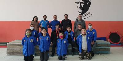 Cimnastikte özel eğitimler keyifle yapılıyor