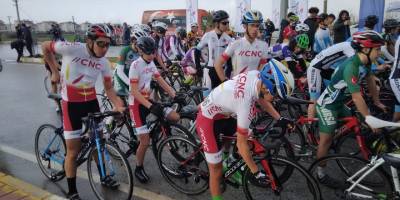 Yıldız pedallar Antalya’da yarıştı