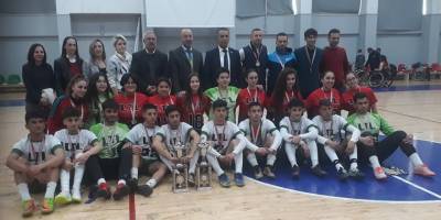 LTL çifte şampiyon