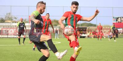 Yeşilova ikinciliğe yakın: 3-0