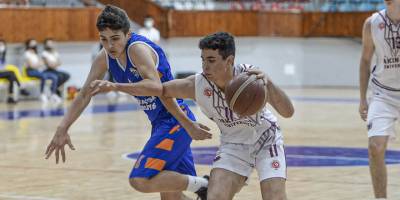U17’ler parkeye iniyor