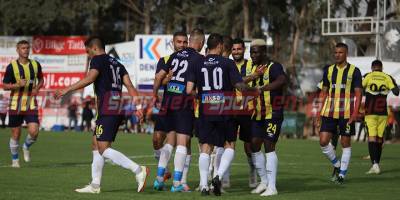 Derbinin rengi sarı lacivert: 2-1