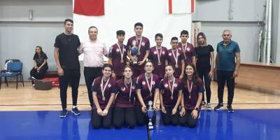 YDK Badmintonda çifte şampiyon...
