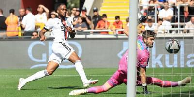 Beşiktaş 9 kişiyle kazandı: 0-2