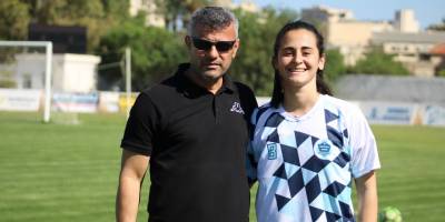 Cemre takım arkadaşlarıyla hasret giderdi