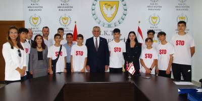 Başarılı öğrenciler tebrik edildi