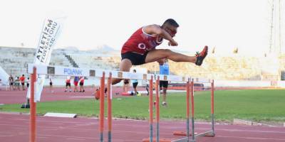 Atletizmde Atlamalar, Atmalar ve Sprint Şampiyonası düzenleniyor