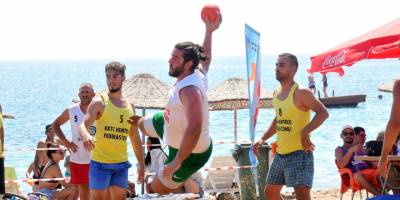 Hentbol plaj için gün sayıyor