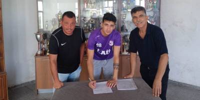 Genç forvet Lefke’de