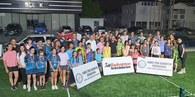 Badmintonda yıldızlar ve gençler mücadele etti