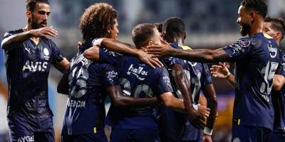 Fenerbahçe farklı kazandı