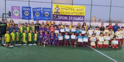 Spor Şenliği Dostluk Turnuvası yapıldı