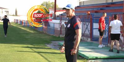 “Hedefimiz üst sıraları zorlayan iyi bir takım yaratmak”