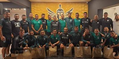 Karşıyaka'da ayrılık