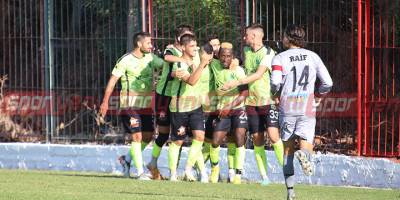 Forest’in ilk galibiyet sevinci