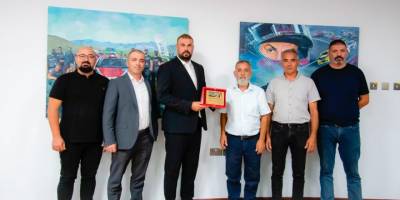 Üç kulüpten Haskasap’a plaket