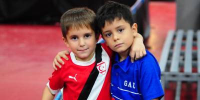 Minik sporcuların masa tenisine ilgisi artıyor