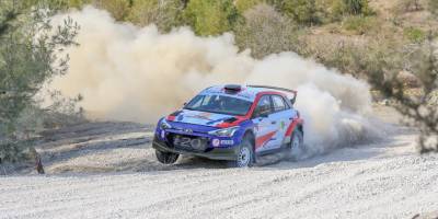 Cumhuriyet Sprint Rallisi düzenleniyor
