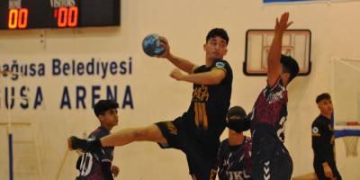 MGA rahat kazandı: 33-18