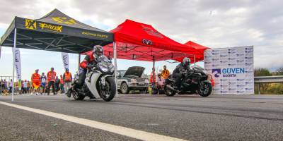 Şampiyonlar kupalarını alıyor