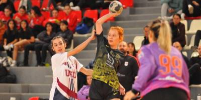 UKÜ ve Miracle Esentepe finalde