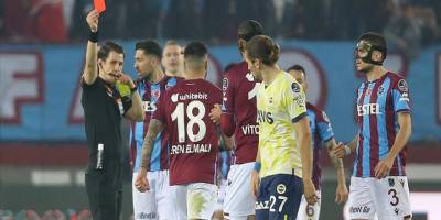 İlk yarının en hırçını Fenerbahçe