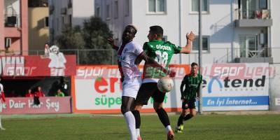 Kaymaklı galibiyetle başladı: 4-2
