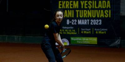 Teniste Yeşilada Turnuvası devam ediyor
